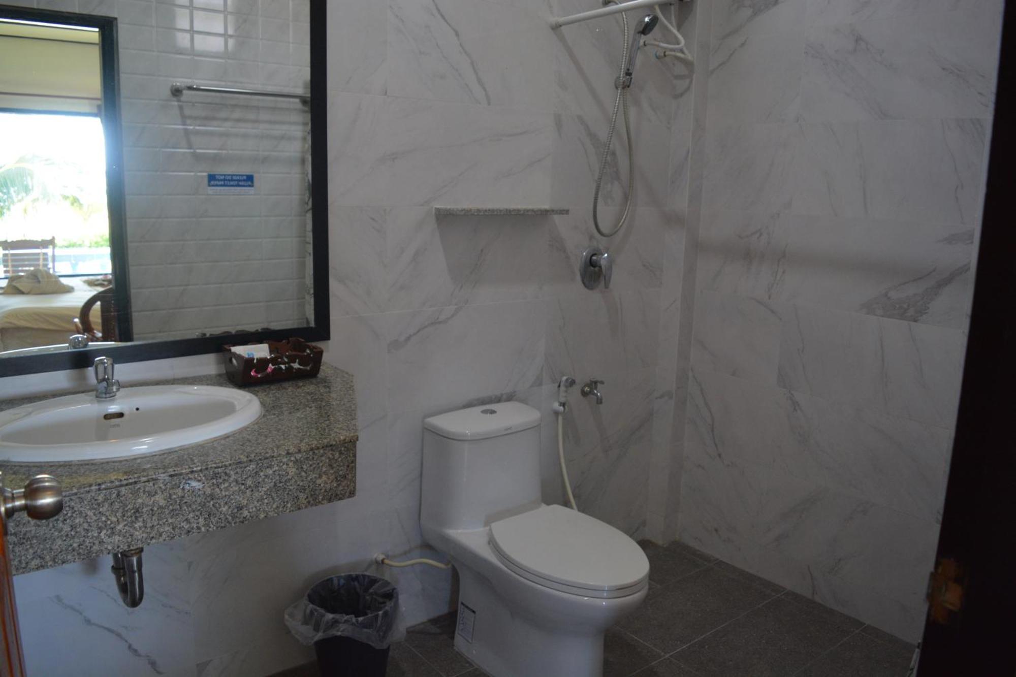 Lanta Il Mare Beach Resort Ко-Ланта Экстерьер фото