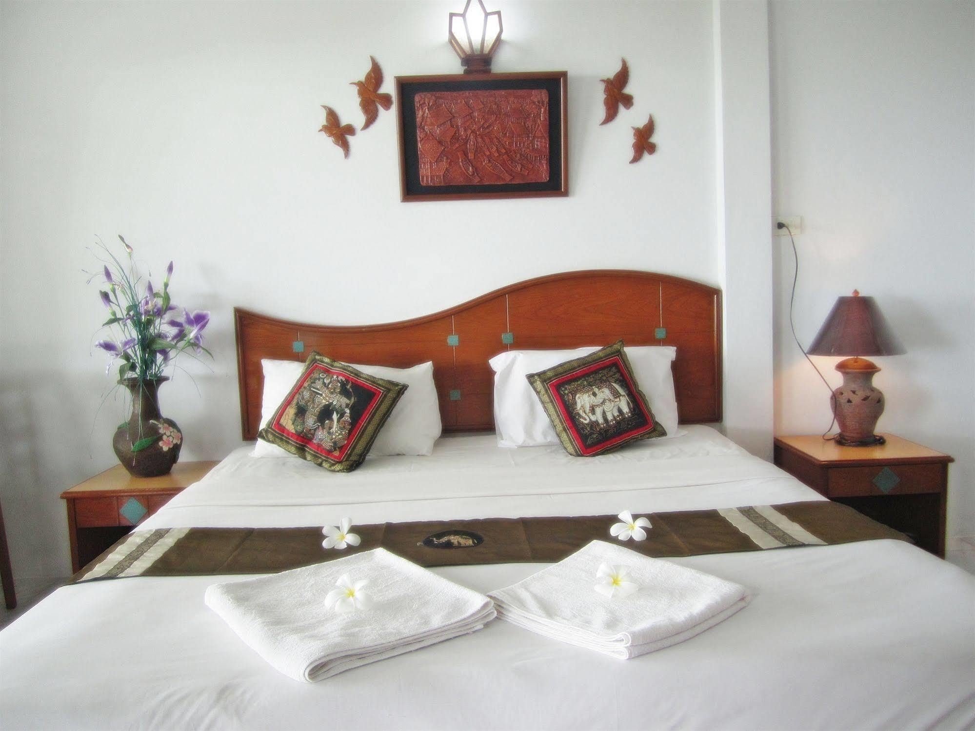 Lanta Il Mare Beach Resort Ко-Ланта Экстерьер фото