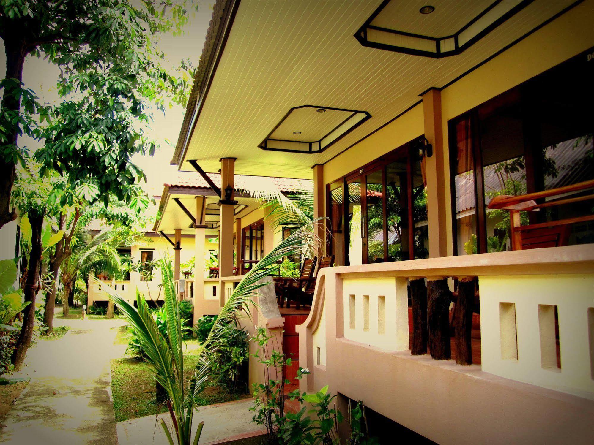 Lanta Il Mare Beach Resort Ко-Ланта Экстерьер фото
